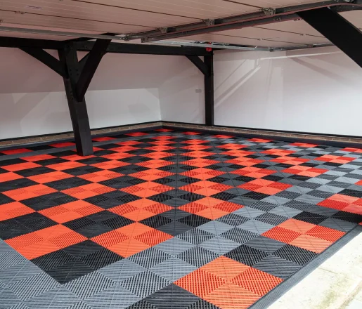 Modern garage floor DUbai