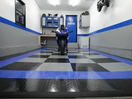 Luxury Rubber Garage Flooring