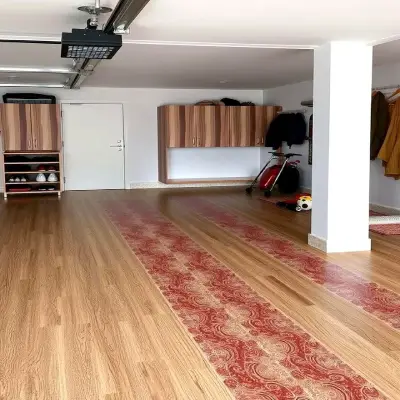 Vinyl Garage Flooring